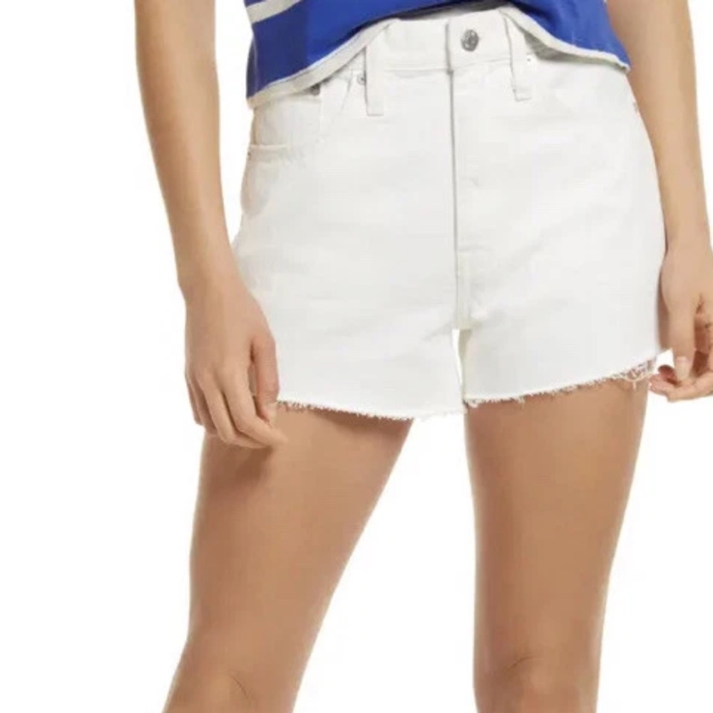 Madewell Relaxed Denim Cut Off Shorts in White - Size 30